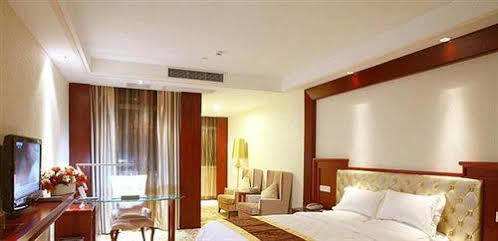Jinan Zhuo Rui Hotel Hongjialou Exterior foto